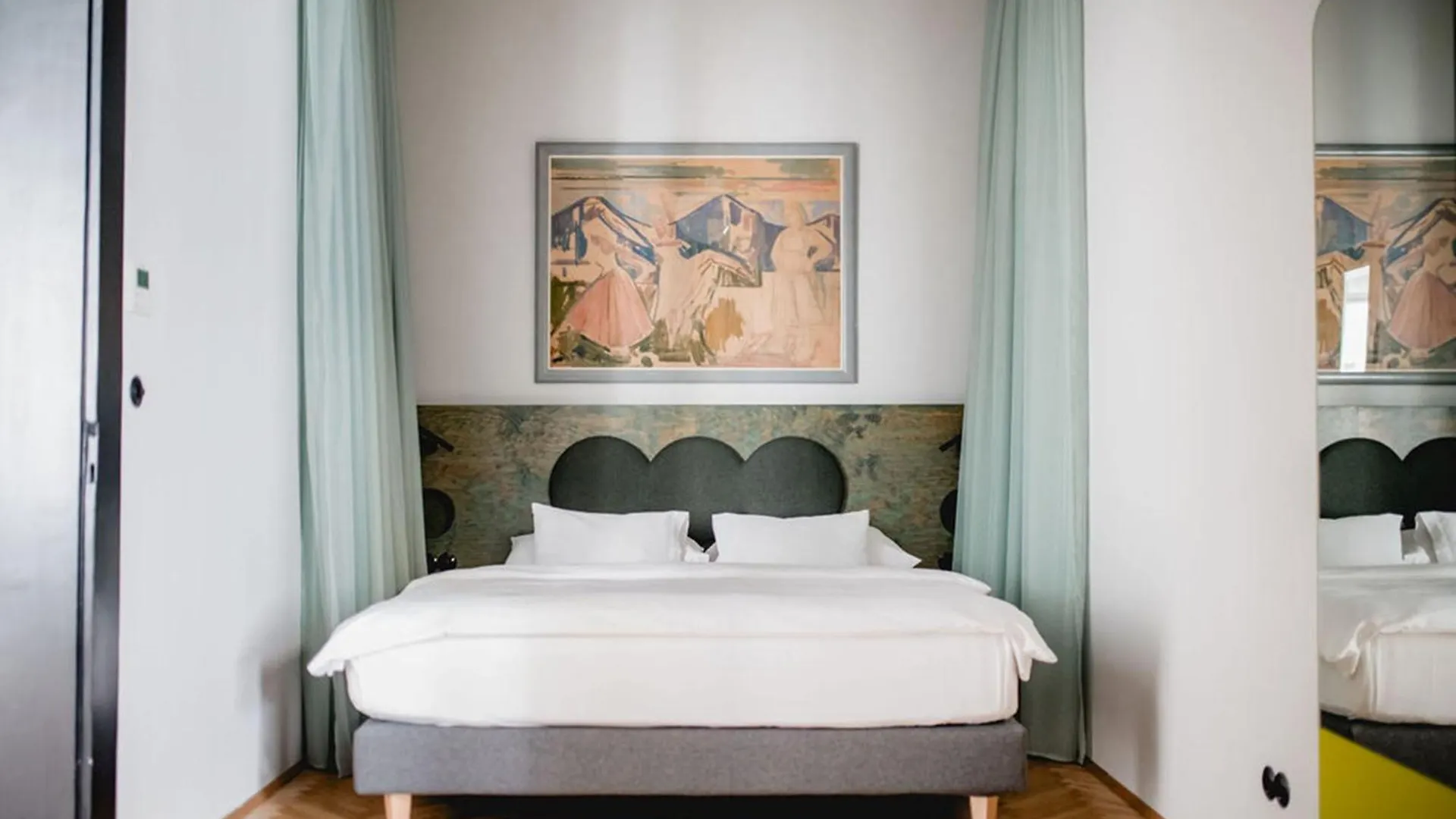 Small Luxury Hotel Altstadt Vienna 4*,