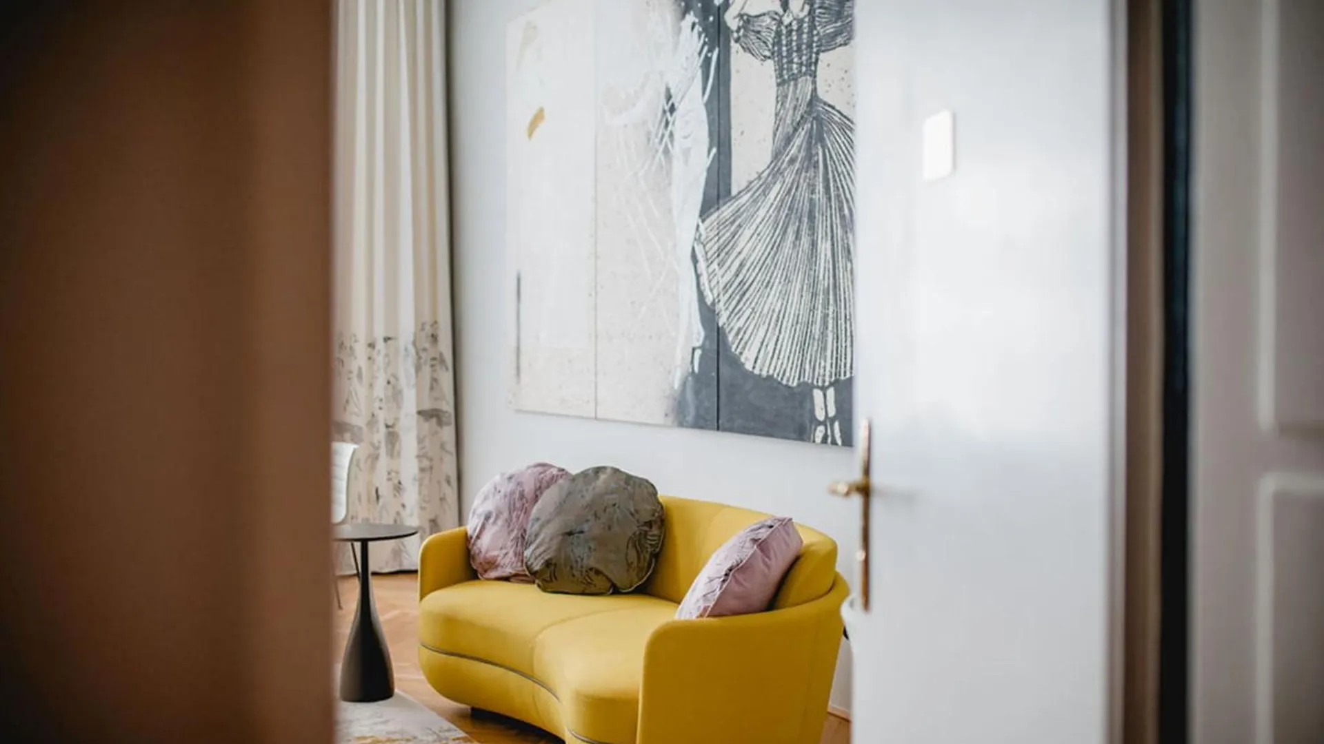 Small Luxury Hotel Altstadt Wien