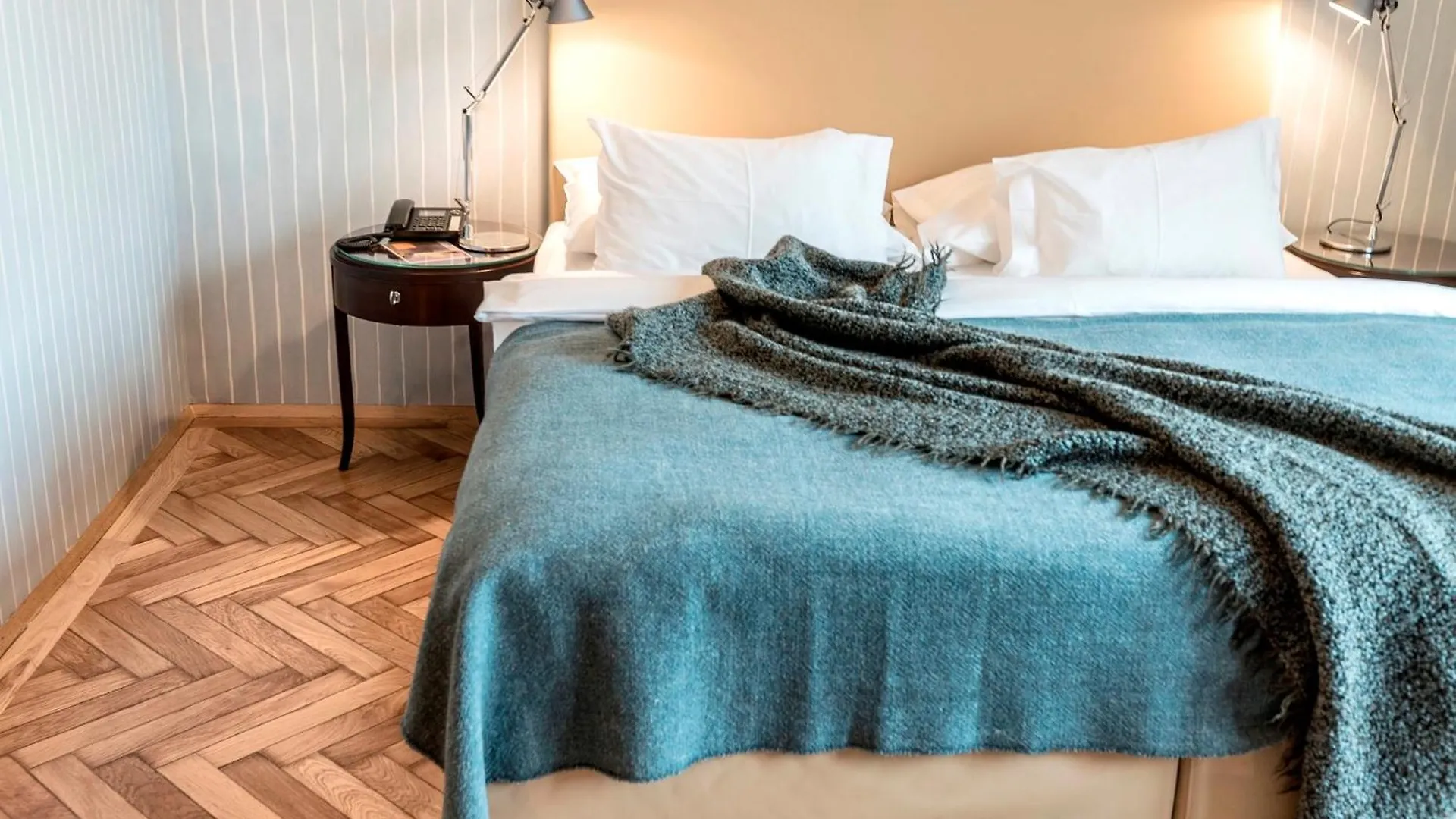 Small Luxury Hotel Altstadt Viena 4*,  Austria